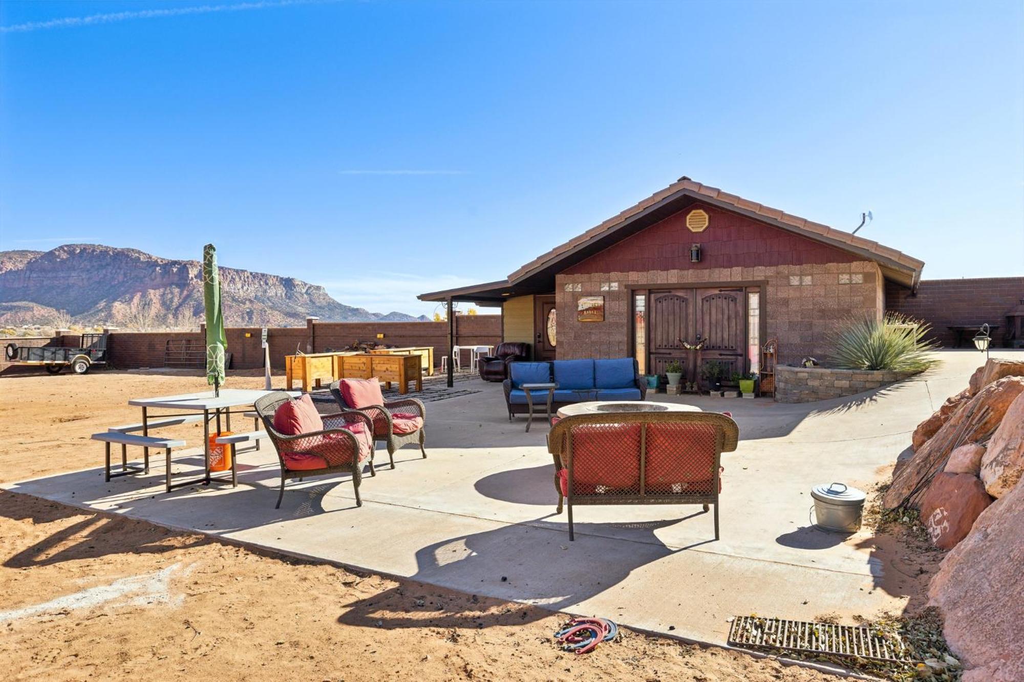 Zion Cliff Lodge Hildale Екстериор снимка