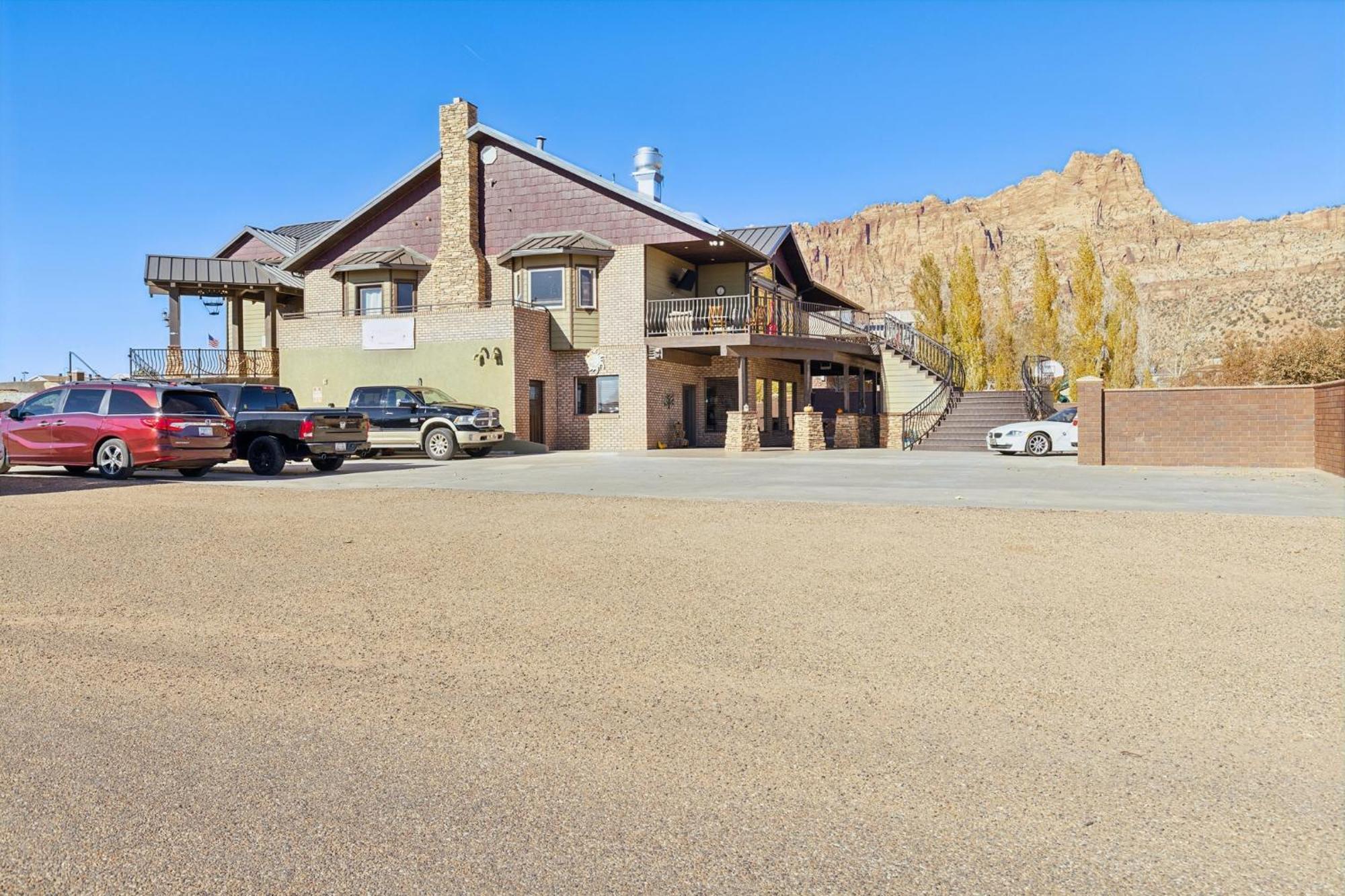 Zion Cliff Lodge Hildale Екстериор снимка