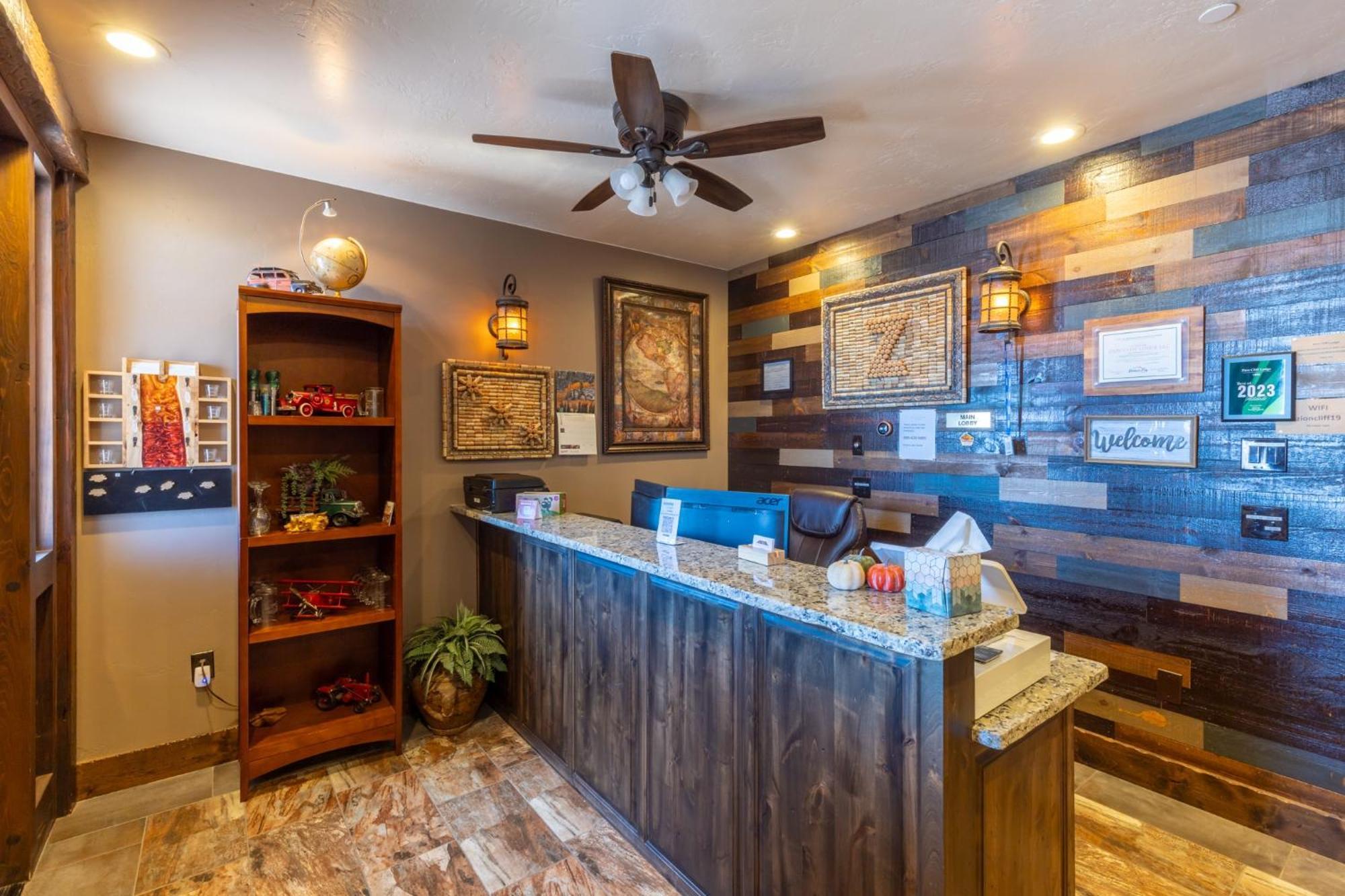 Zion Cliff Lodge Hildale Екстериор снимка