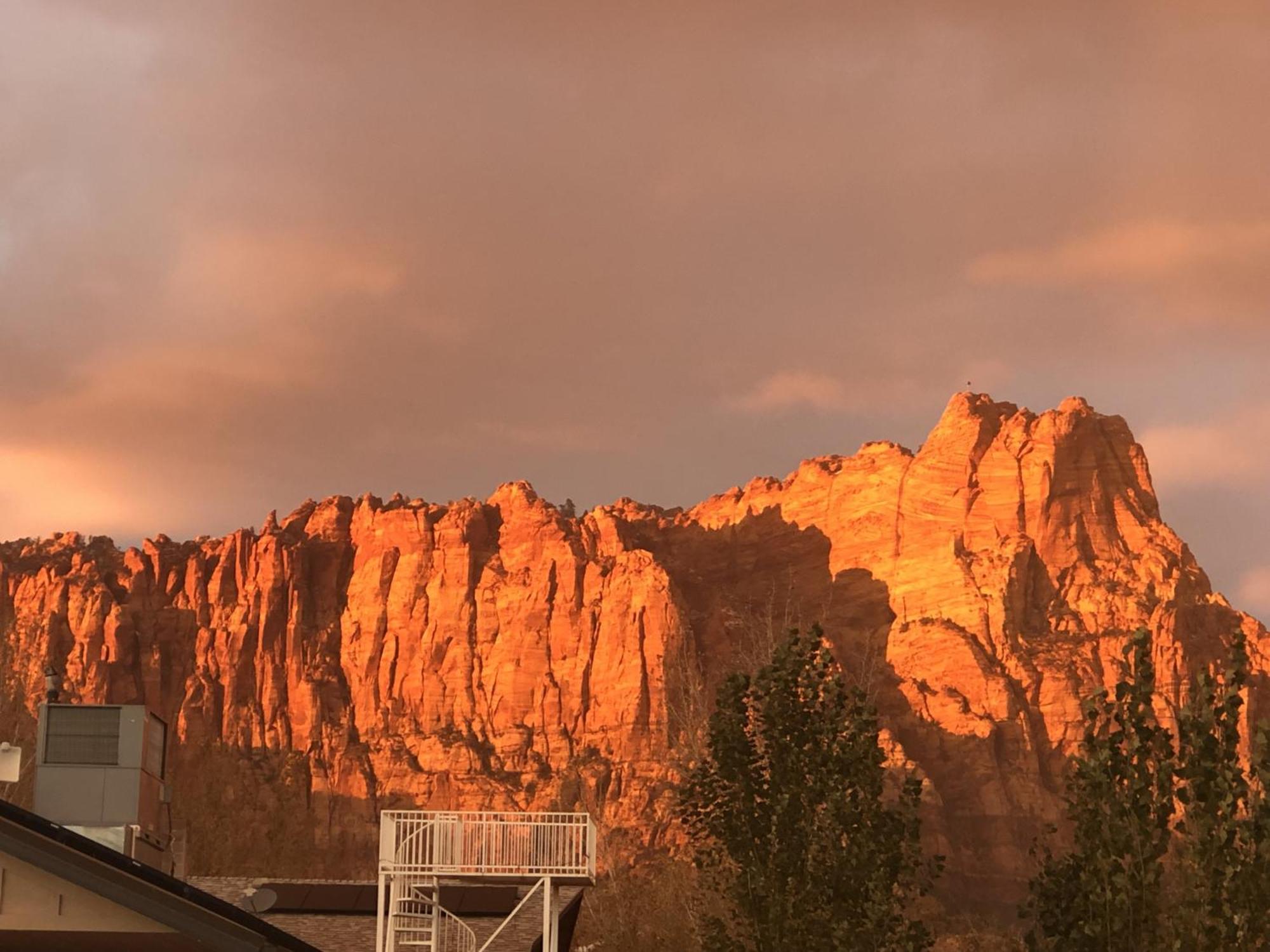 Zion Cliff Lodge Hildale Екстериор снимка