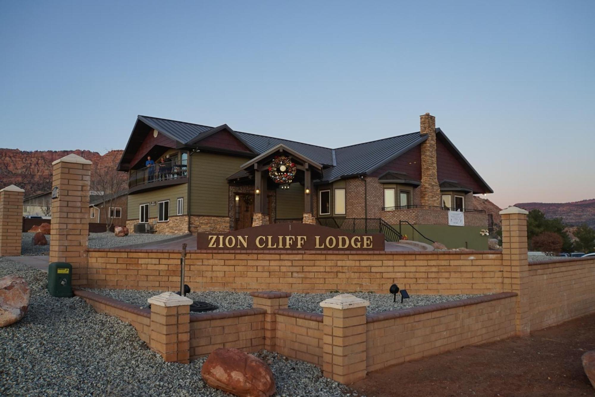 Zion Cliff Lodge Hildale Екстериор снимка